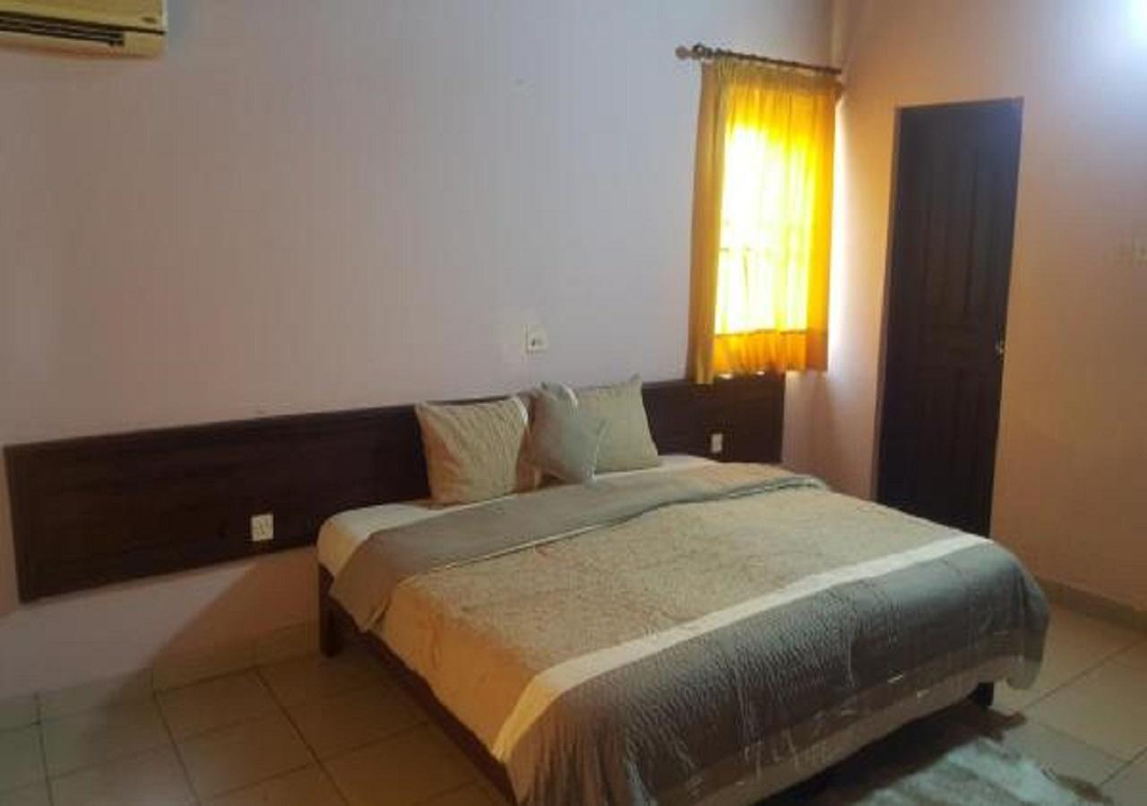 First Choice Hotel Accra Exterior photo